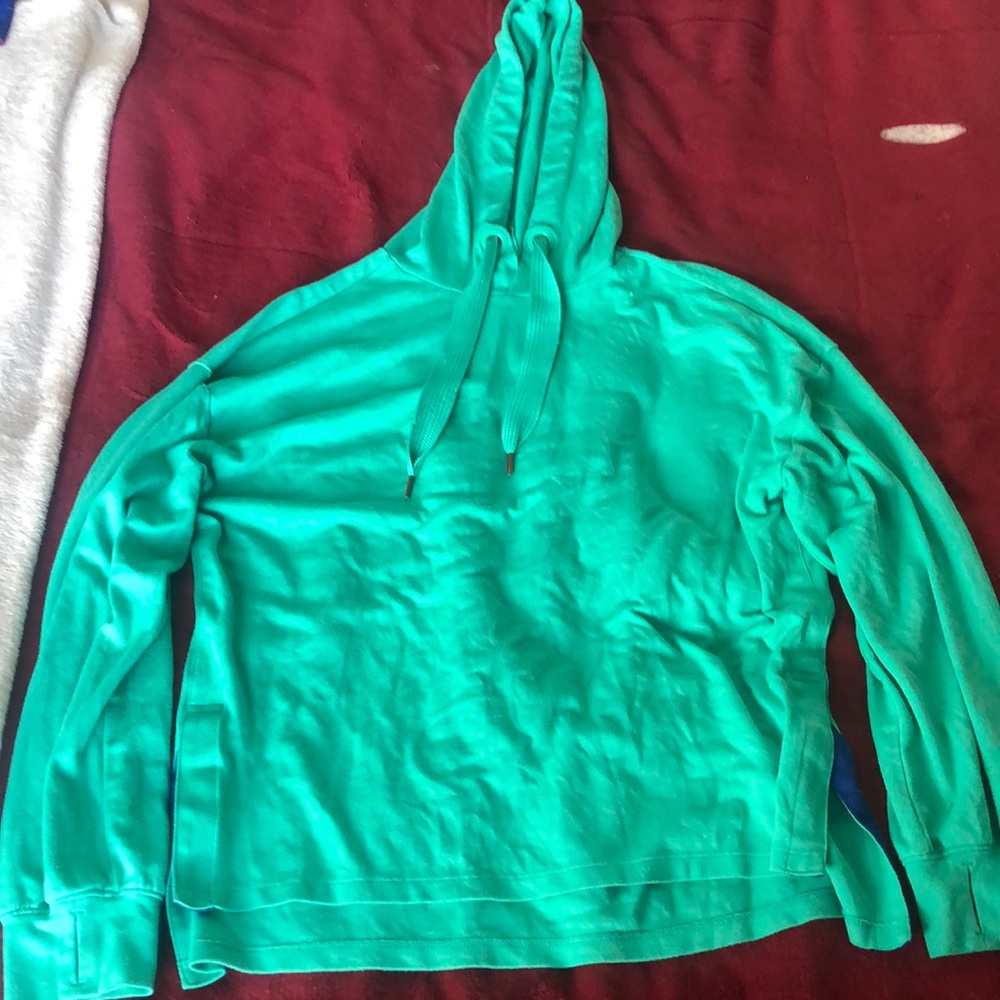 Avia hoodie
